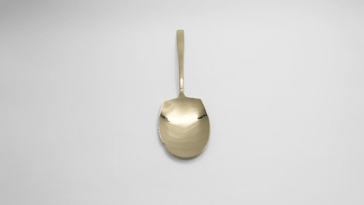 کفگیر استیل طلایی براق مدل سورنا H&M